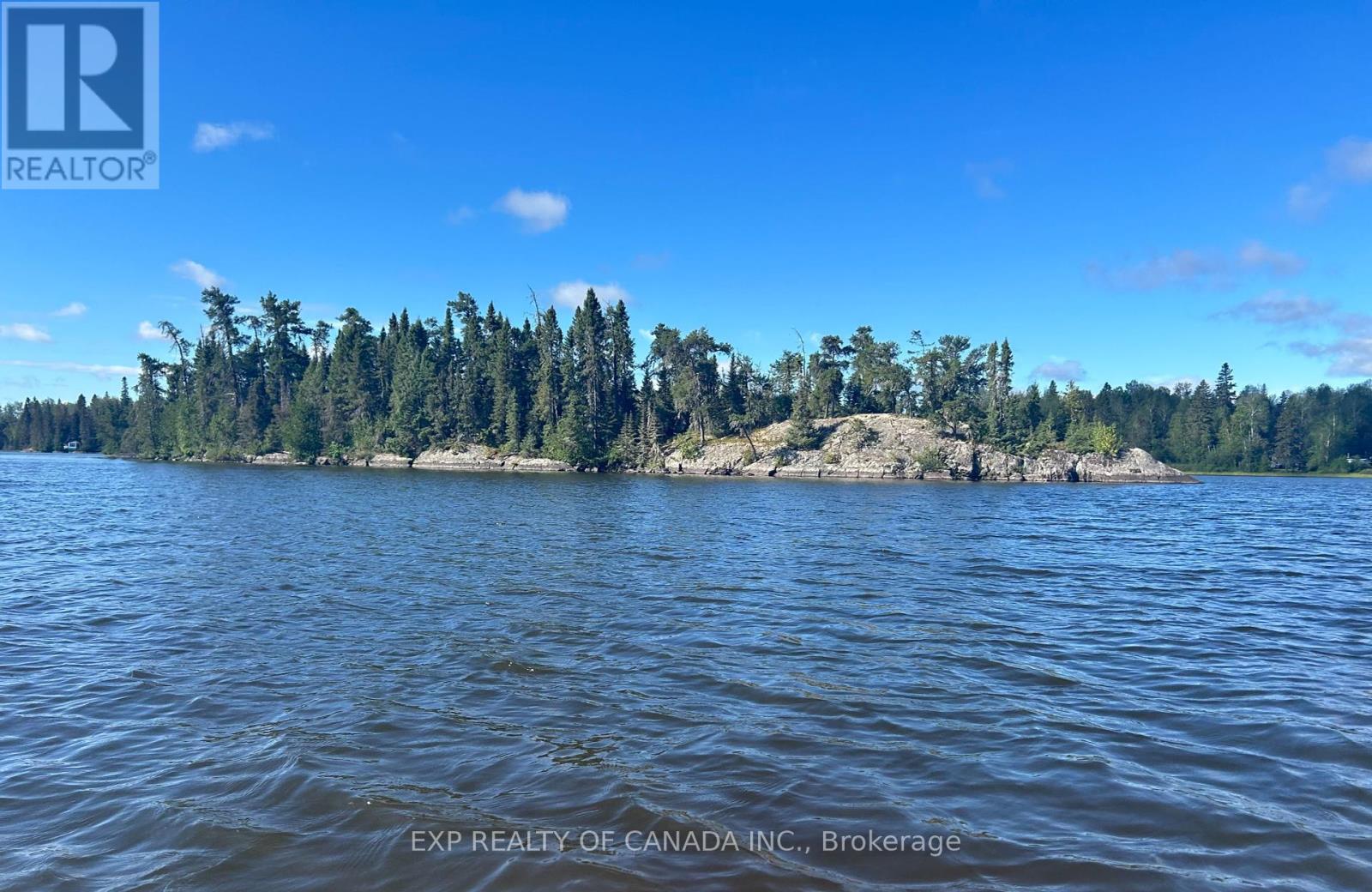 ISLAND SESEKINIKA LAKE