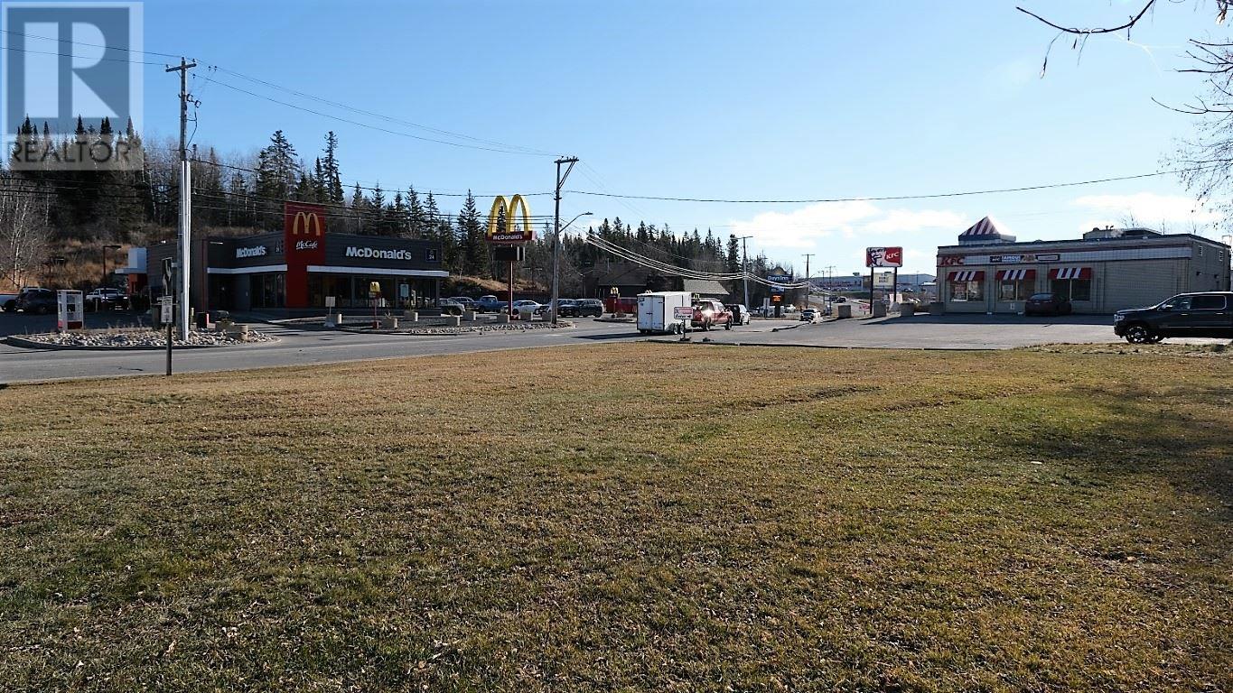 923 Highway 17 East