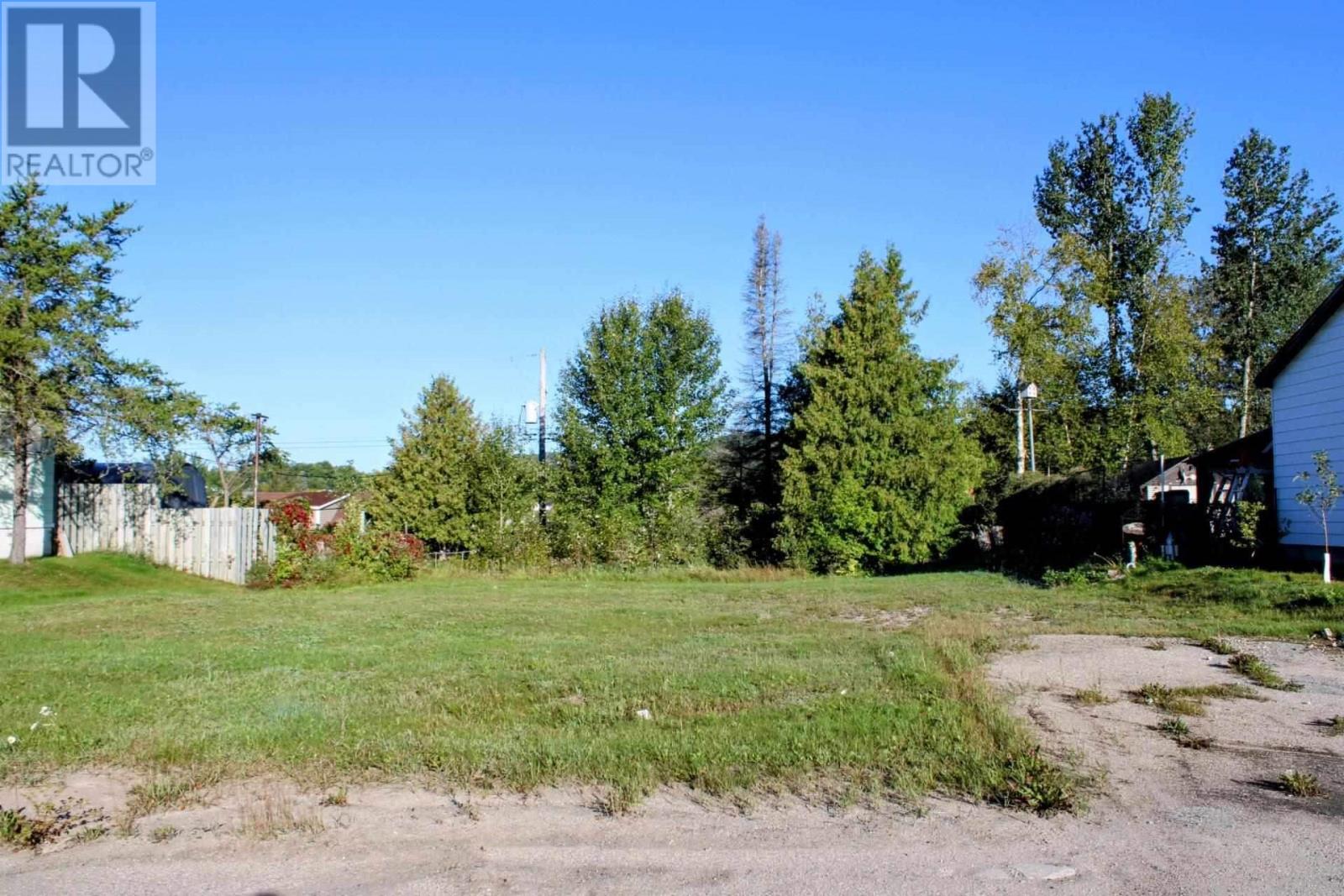 7 Manitou RD