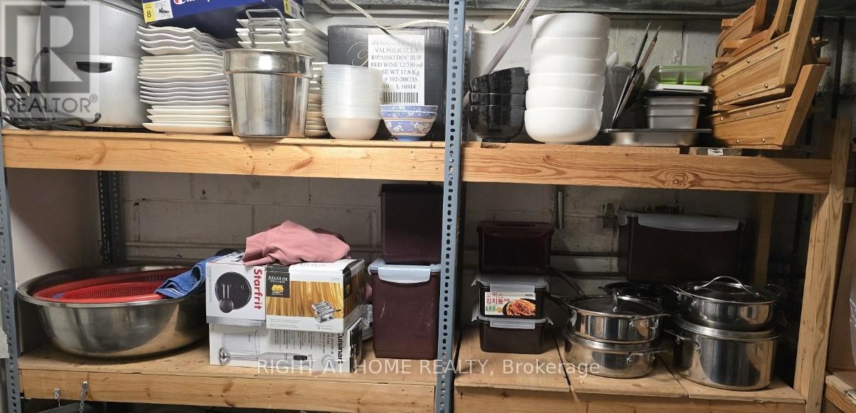 170 THE QUEENSWAY WAY