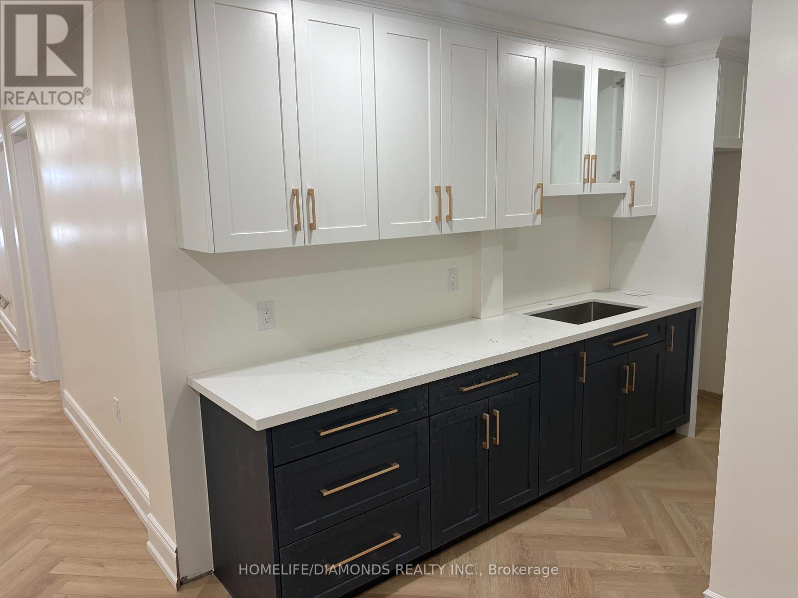 9B – 2575 STEELES AVENUE