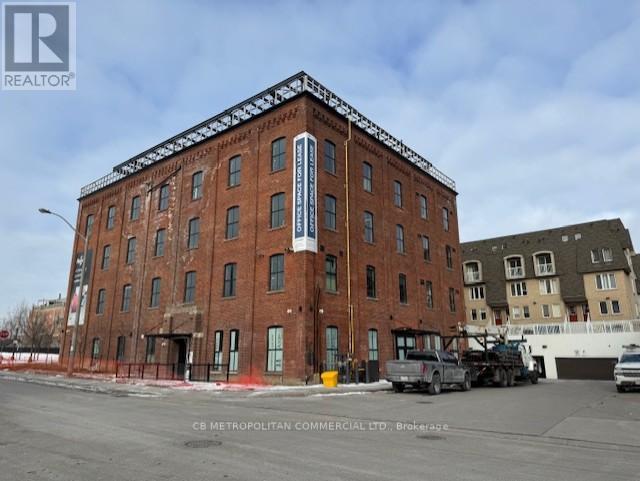300 – 30 POWERHOUSE STREET