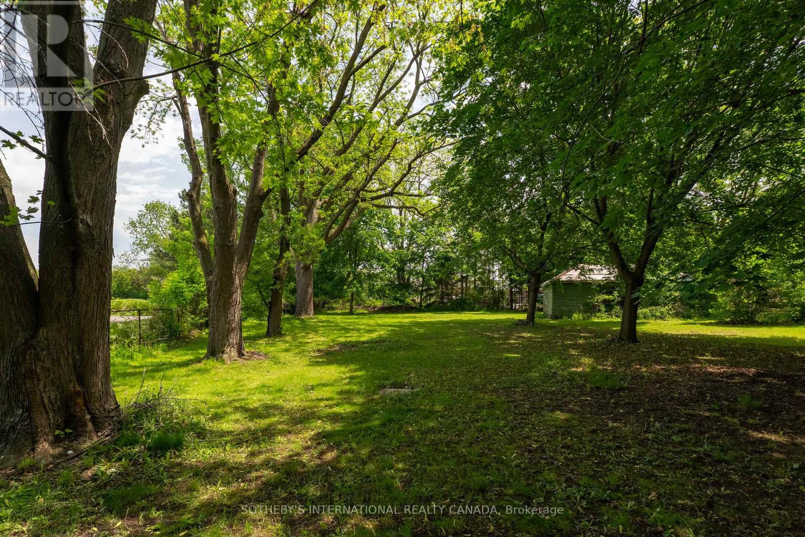 3073 SOUTHCREEK ROAD
