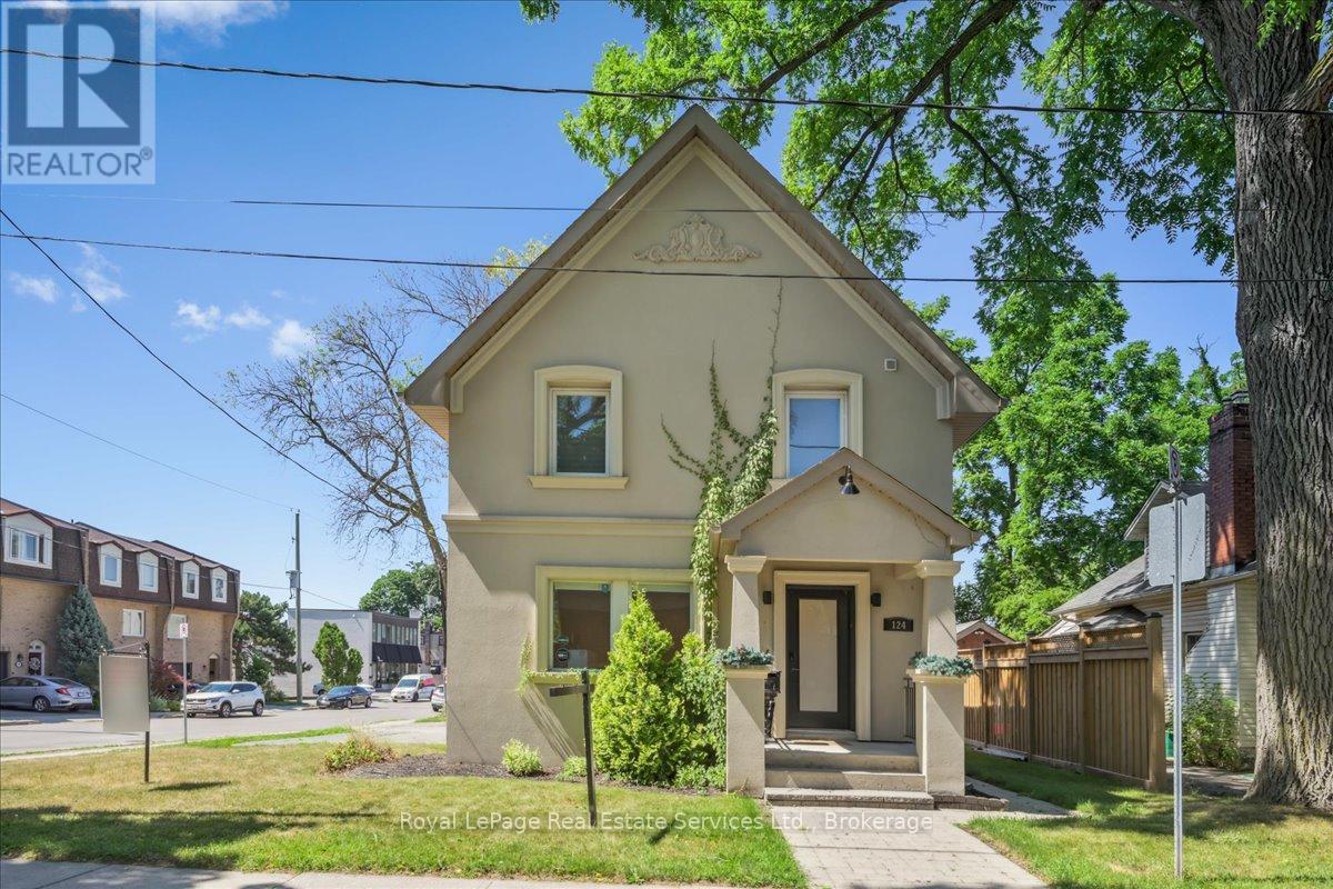 124 WILSON STREET