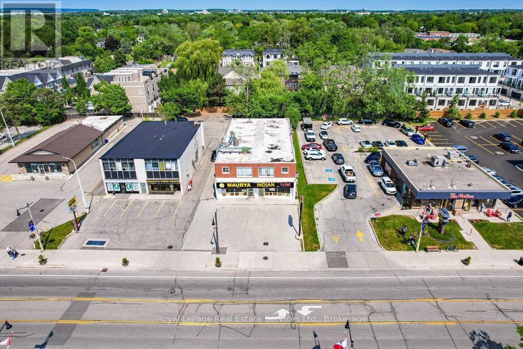 2307 – 2309 LAKESHORE ROAD W