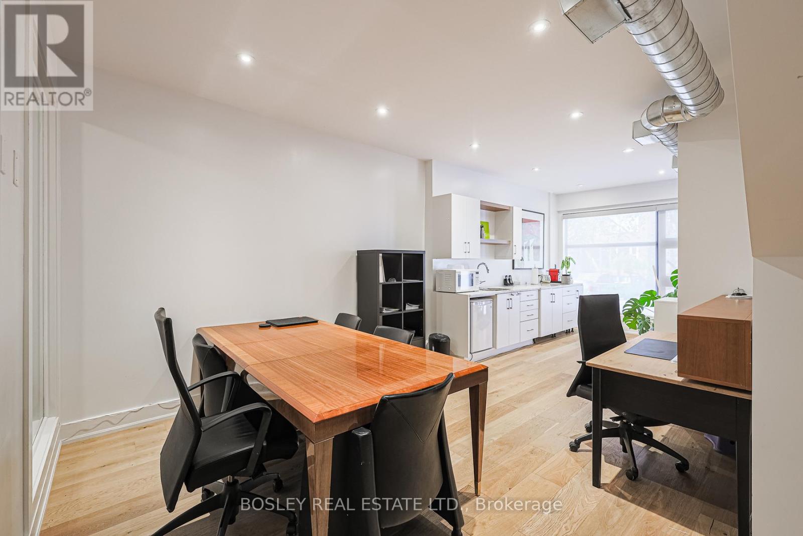 MAIN FLOOR – 973 DOVERCOURT ROAD