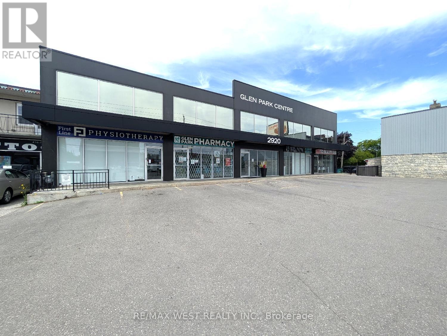 LL1 – 2920 DUFFERIN STREET