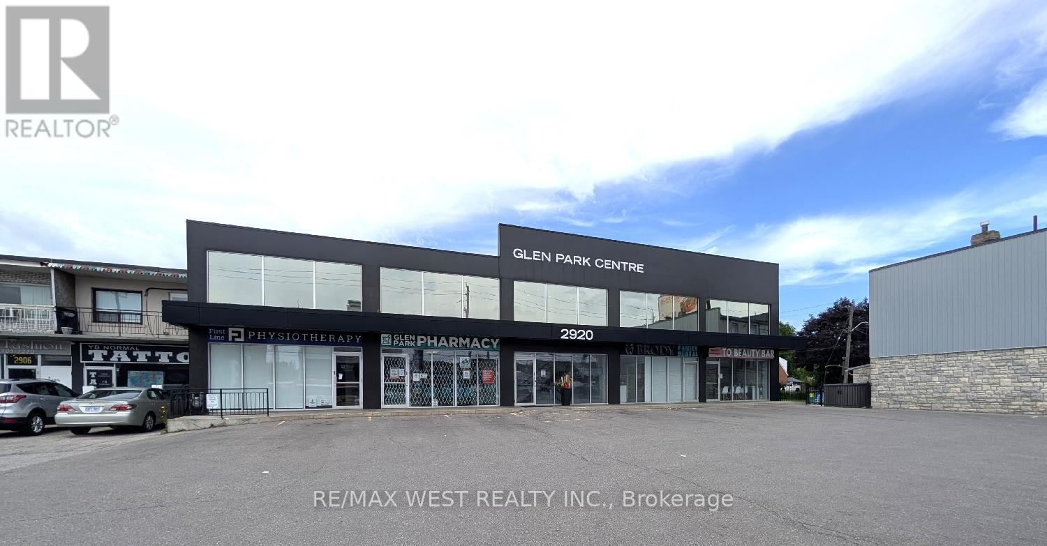 LL2 – 2920 DUFFERIN STREET