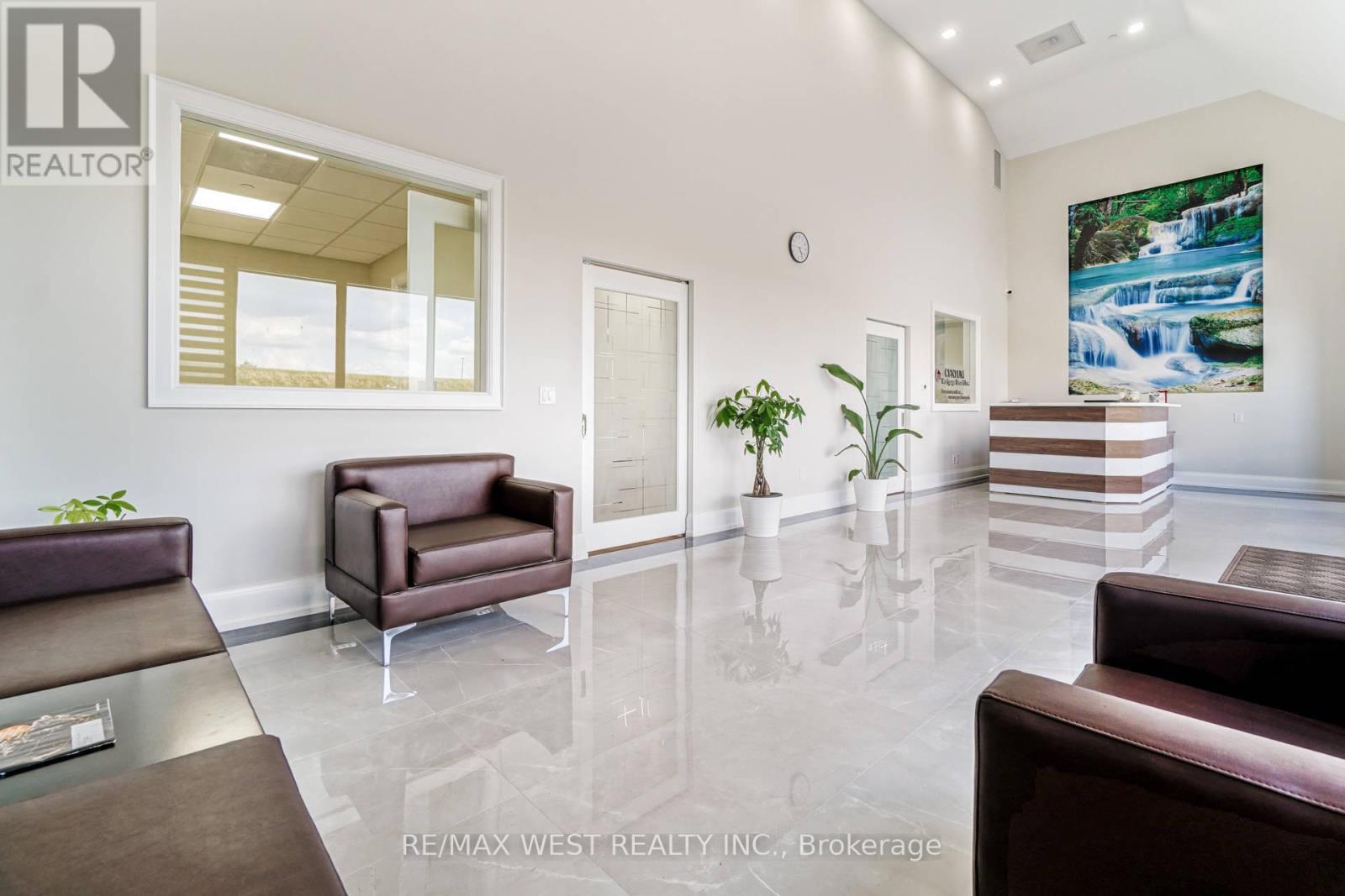 20 (13) – 7956 TORBRAM ROAD