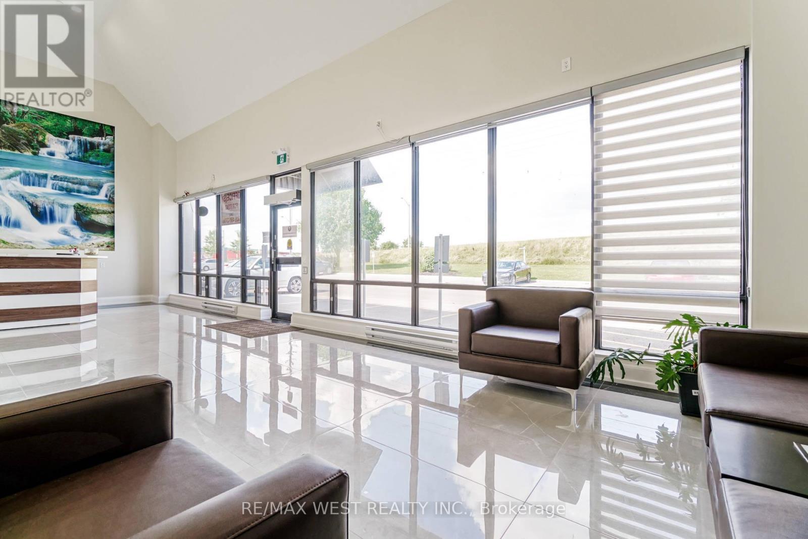 20 (13) – 7956 TORBRAM ROAD