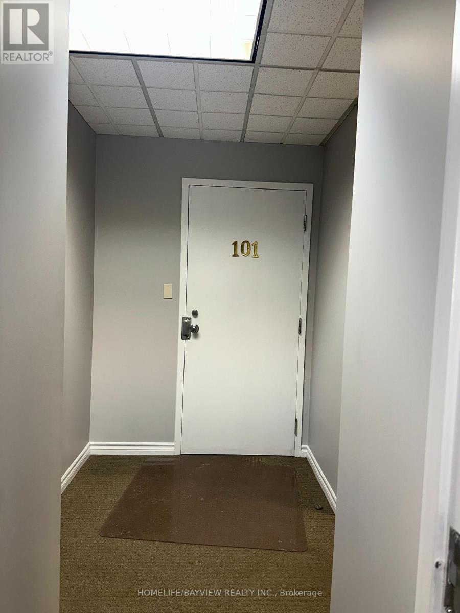 LOWER – 2898 SOUTH SHERIDAN WAY