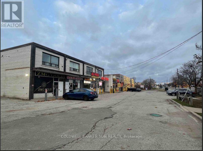 7066 AIRPORT ROAD