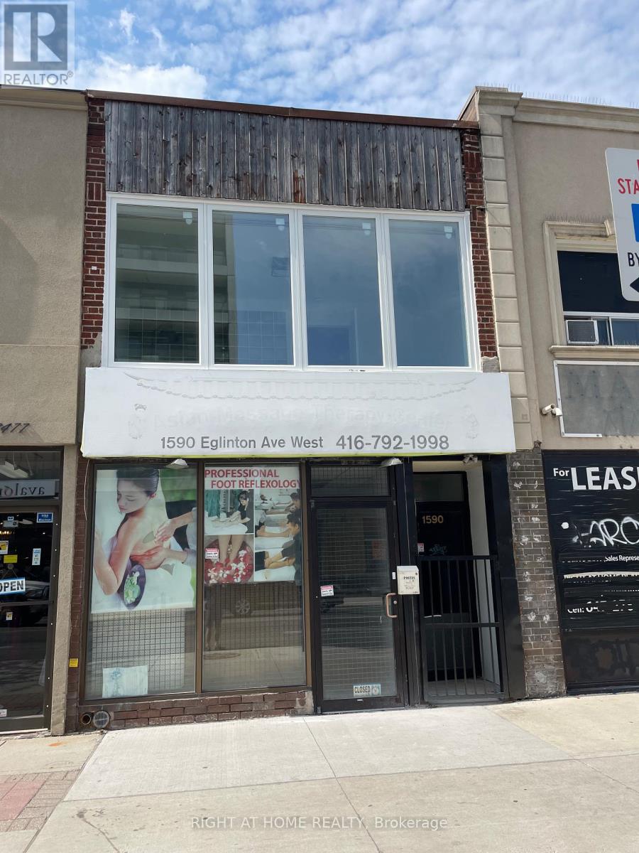 1590 EGLINTON AVENUE W