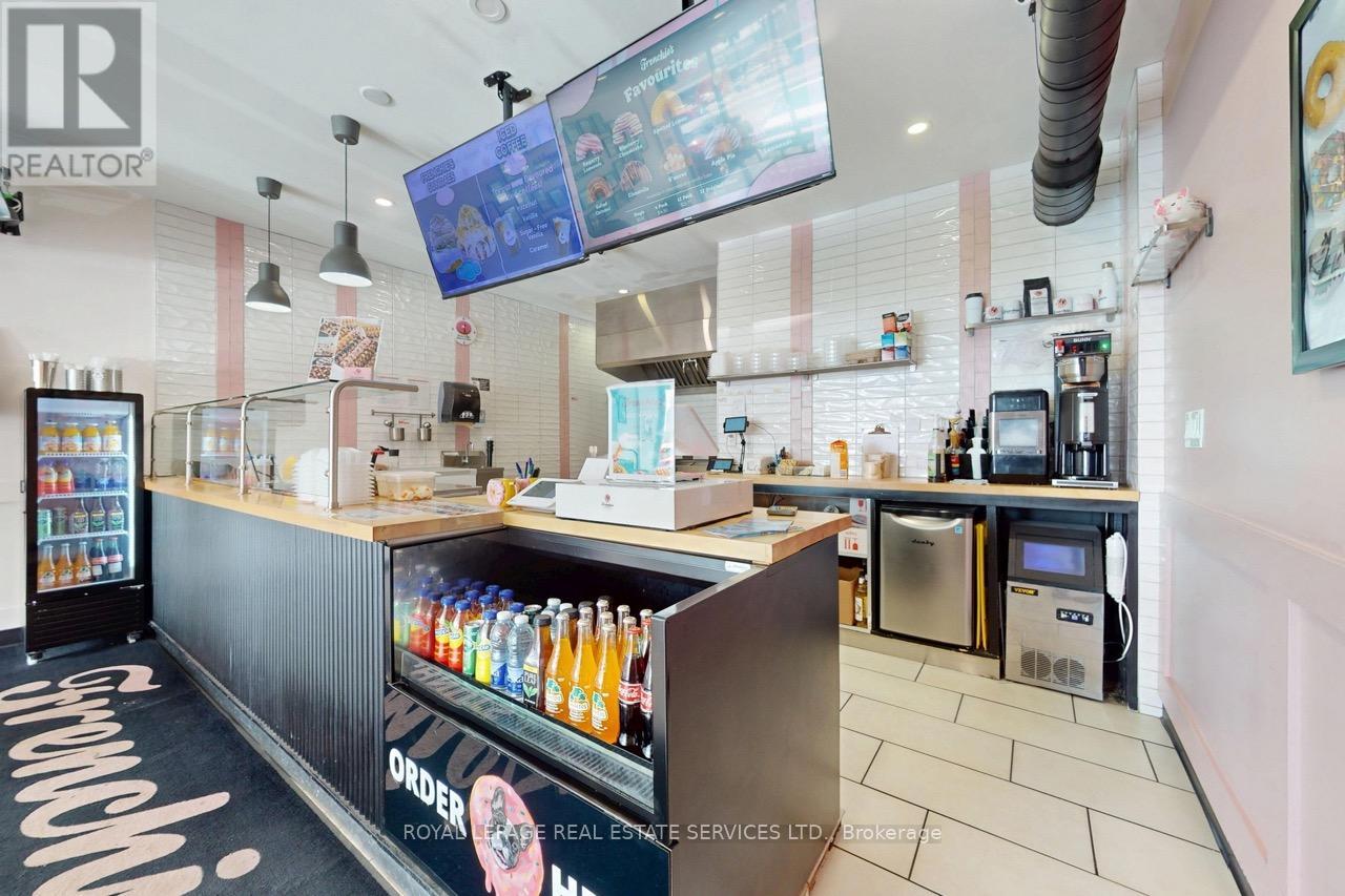 3830 BLOOR STREET W