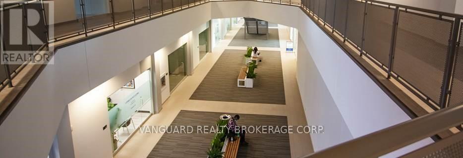 401 – 1275 FINCH AVENUE W