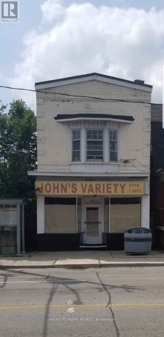 782 DOVERCOURT ROAD