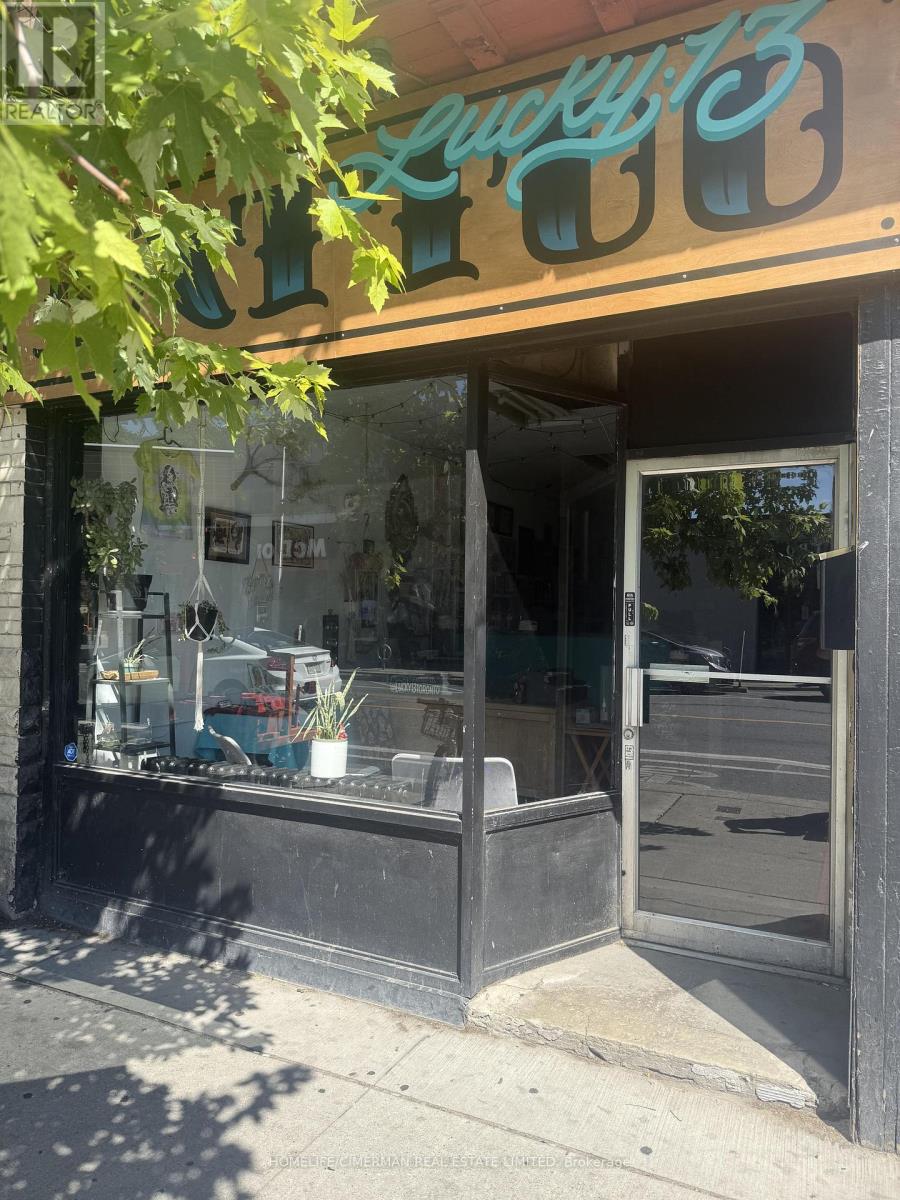 MAIN FLOOR – 880 BLOOR STREET W