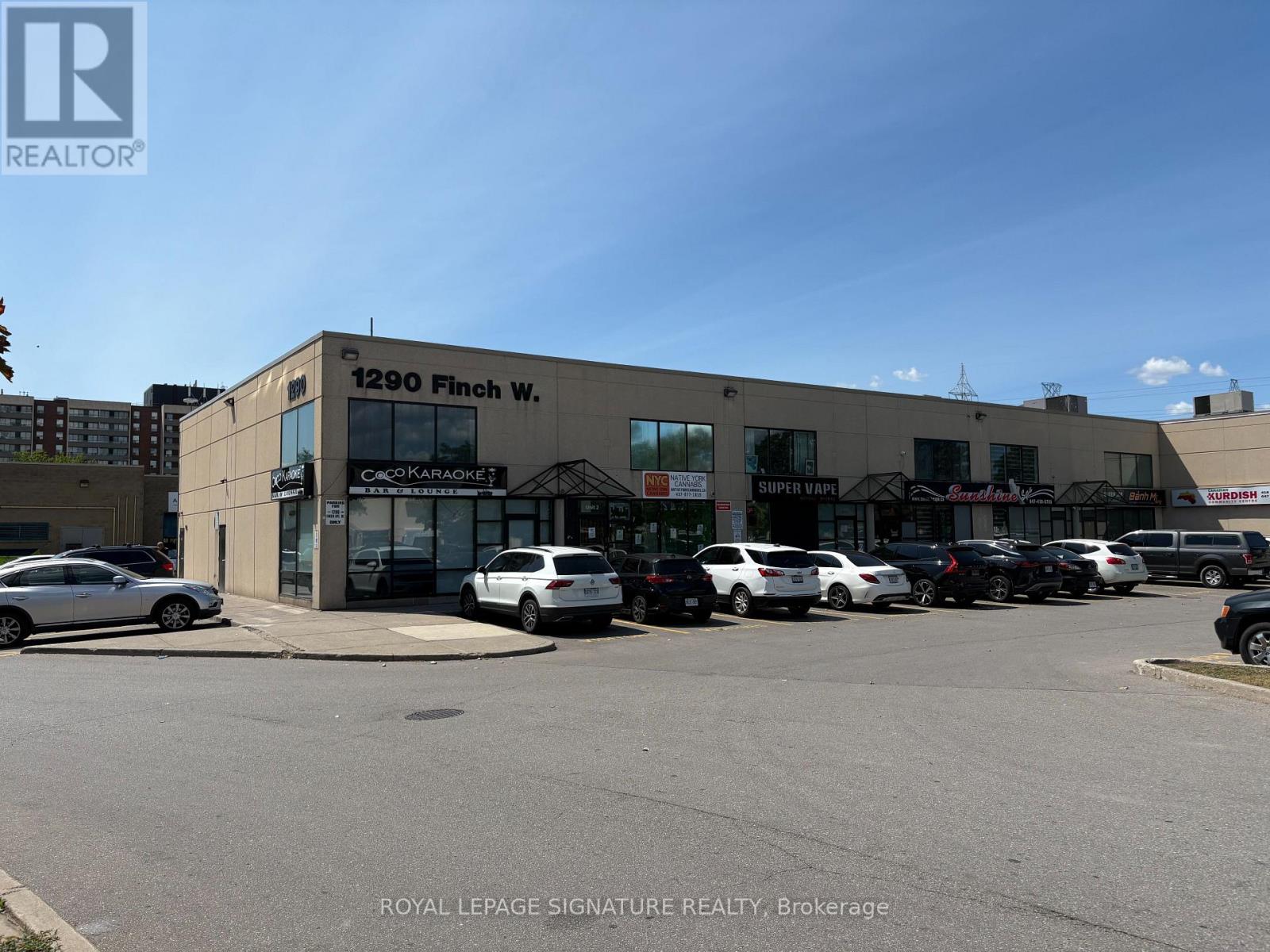 3 UPPER LEVEL – 1290 FINCH AVENUE W
