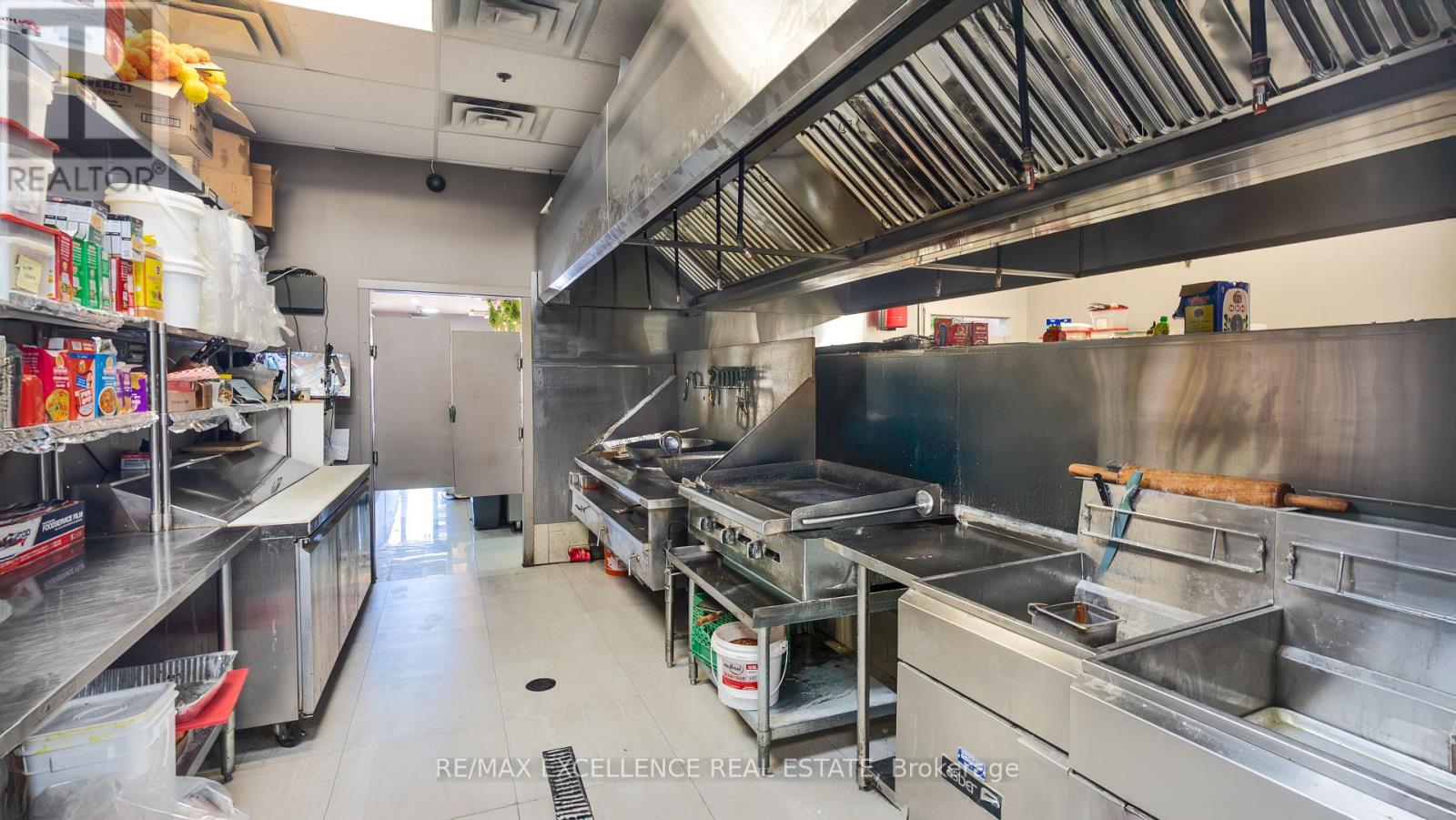 12 – 4665 CENTRAL PARKWAY E