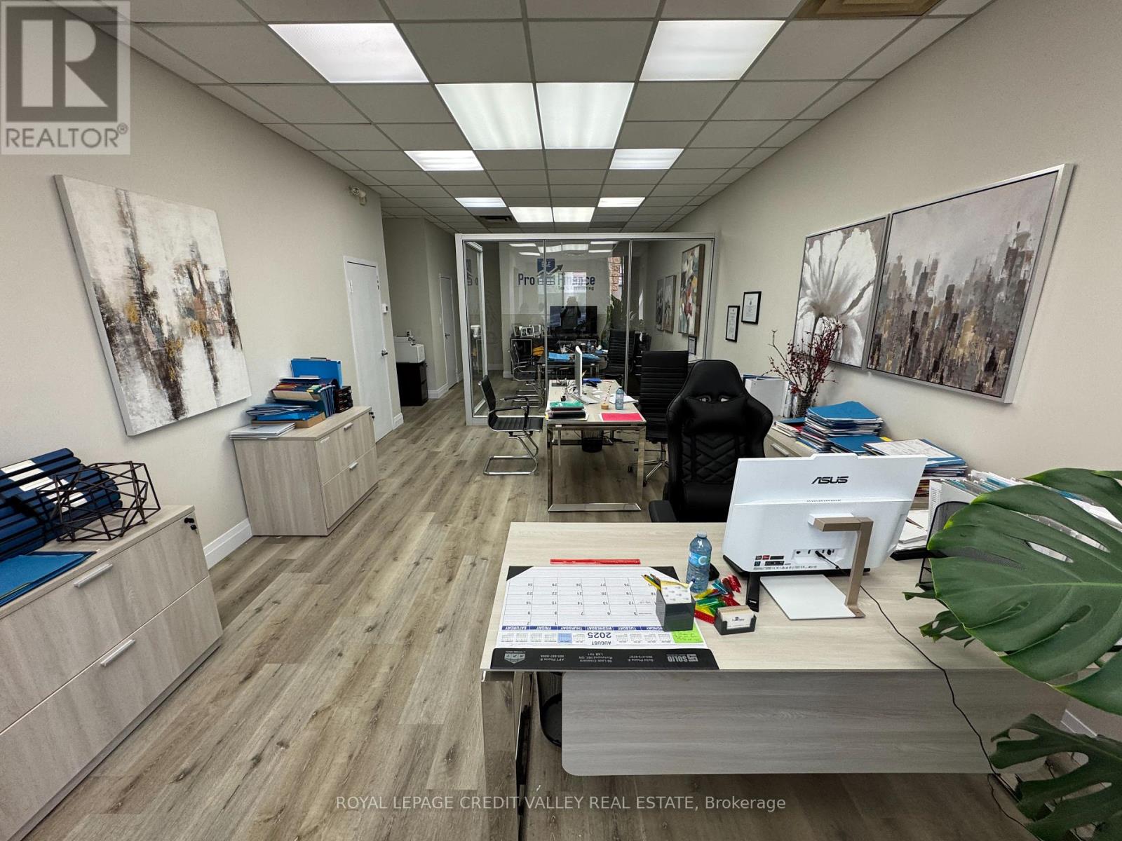 2 – 624 LAKESHORE ROAD E