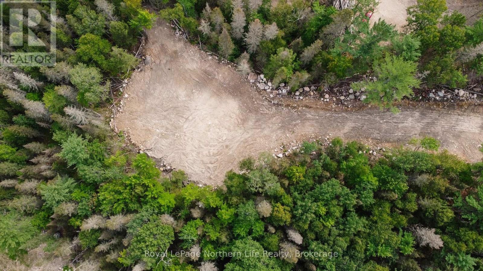 1261 SNAKE CREEK ROAD