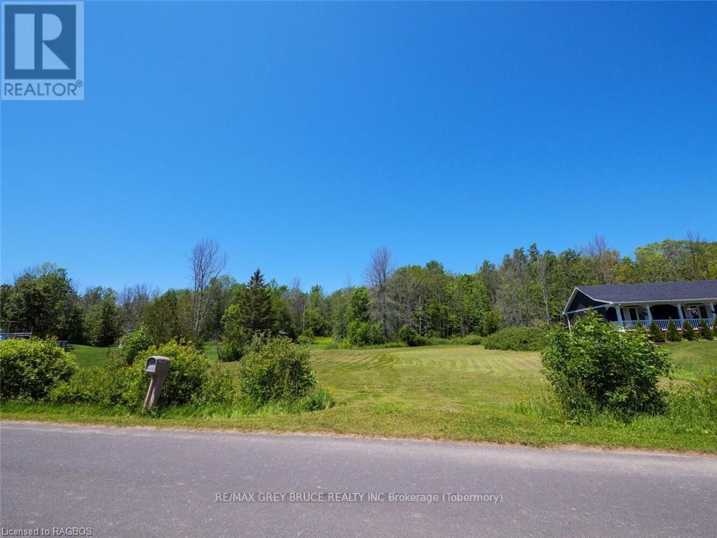 PTLT 24 WBR MILLER LAKE SHORE ROAD