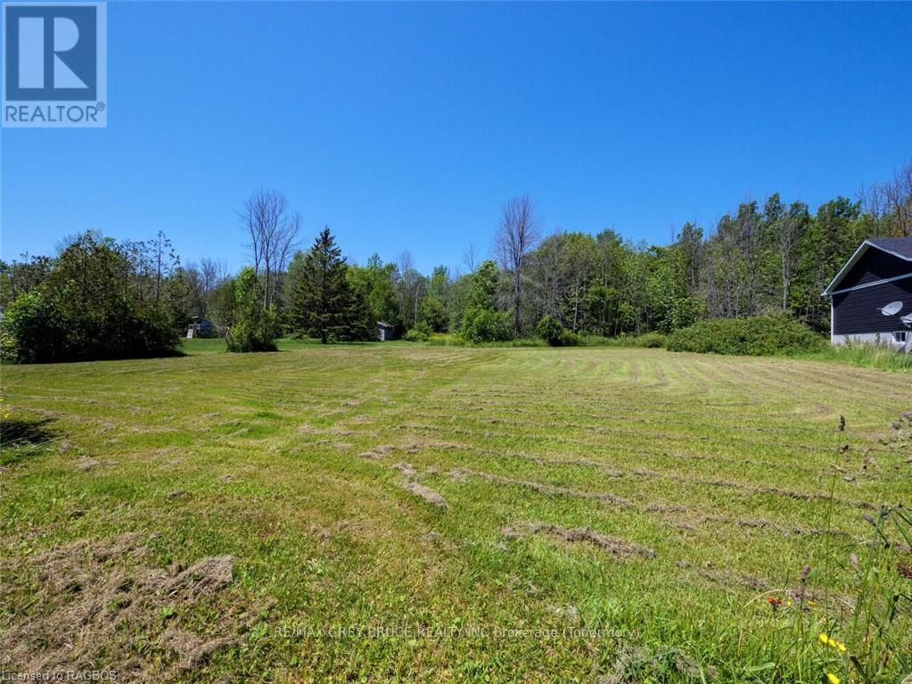 PTLT 24 WBR MILLER LAKE SHORE ROAD