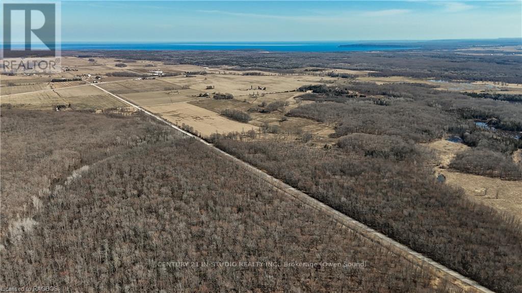 4TH – PT LT 6 CON 1 WBR LINDSAY CLARKES ROAD
