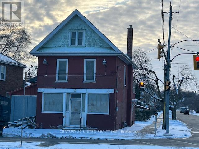 239 PARK STREET N
