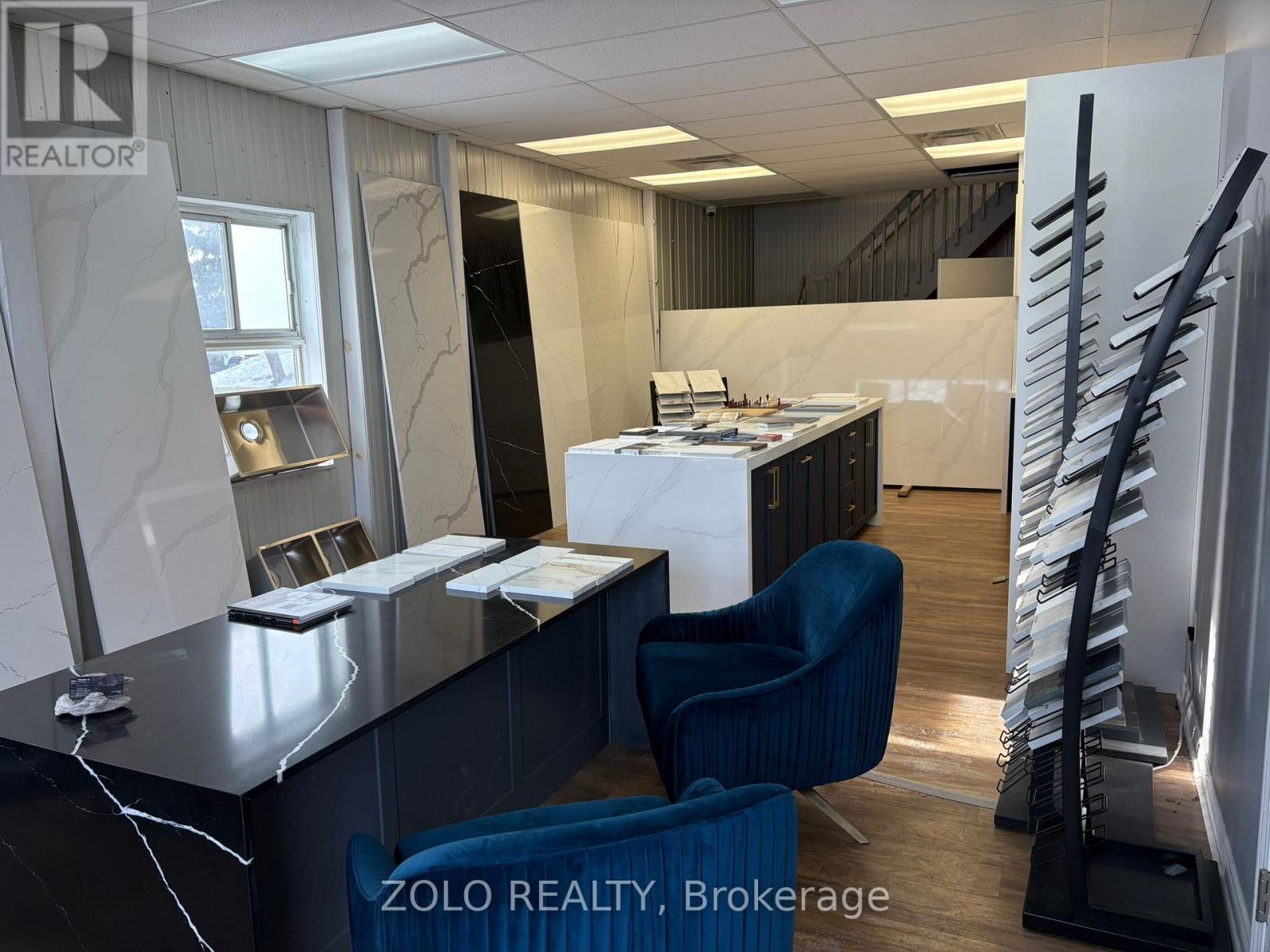 7 – 5509 CANOTEK ROAD