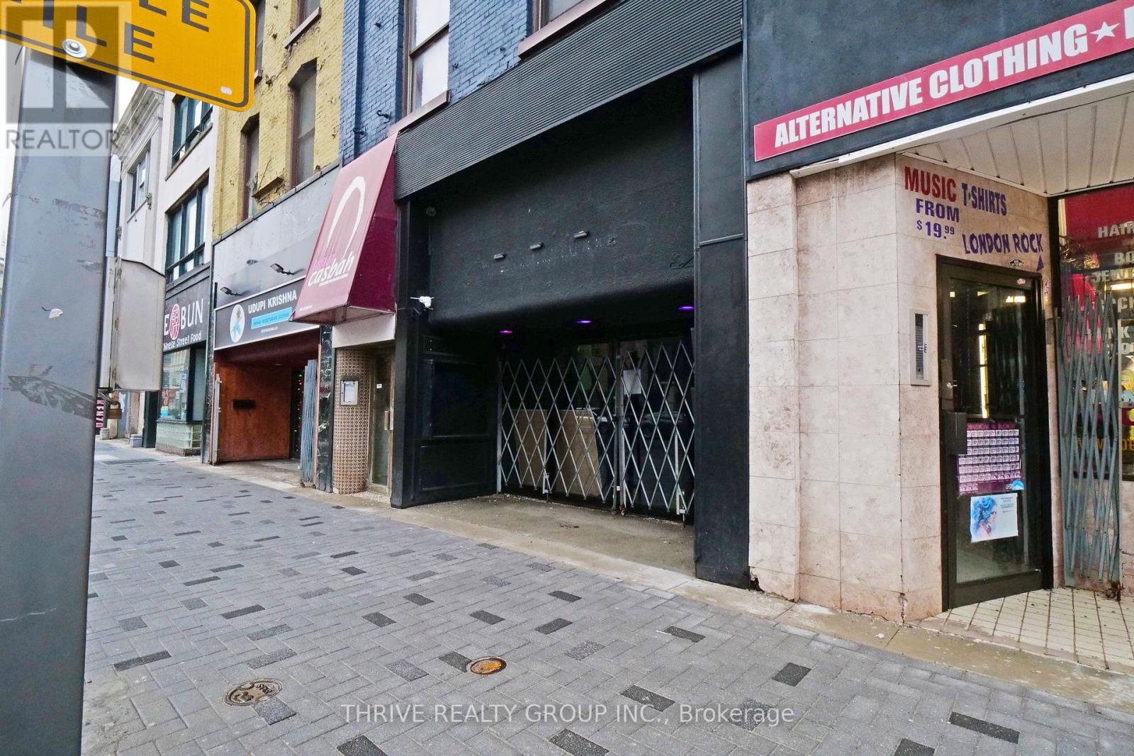 200 DUNDAS STREET