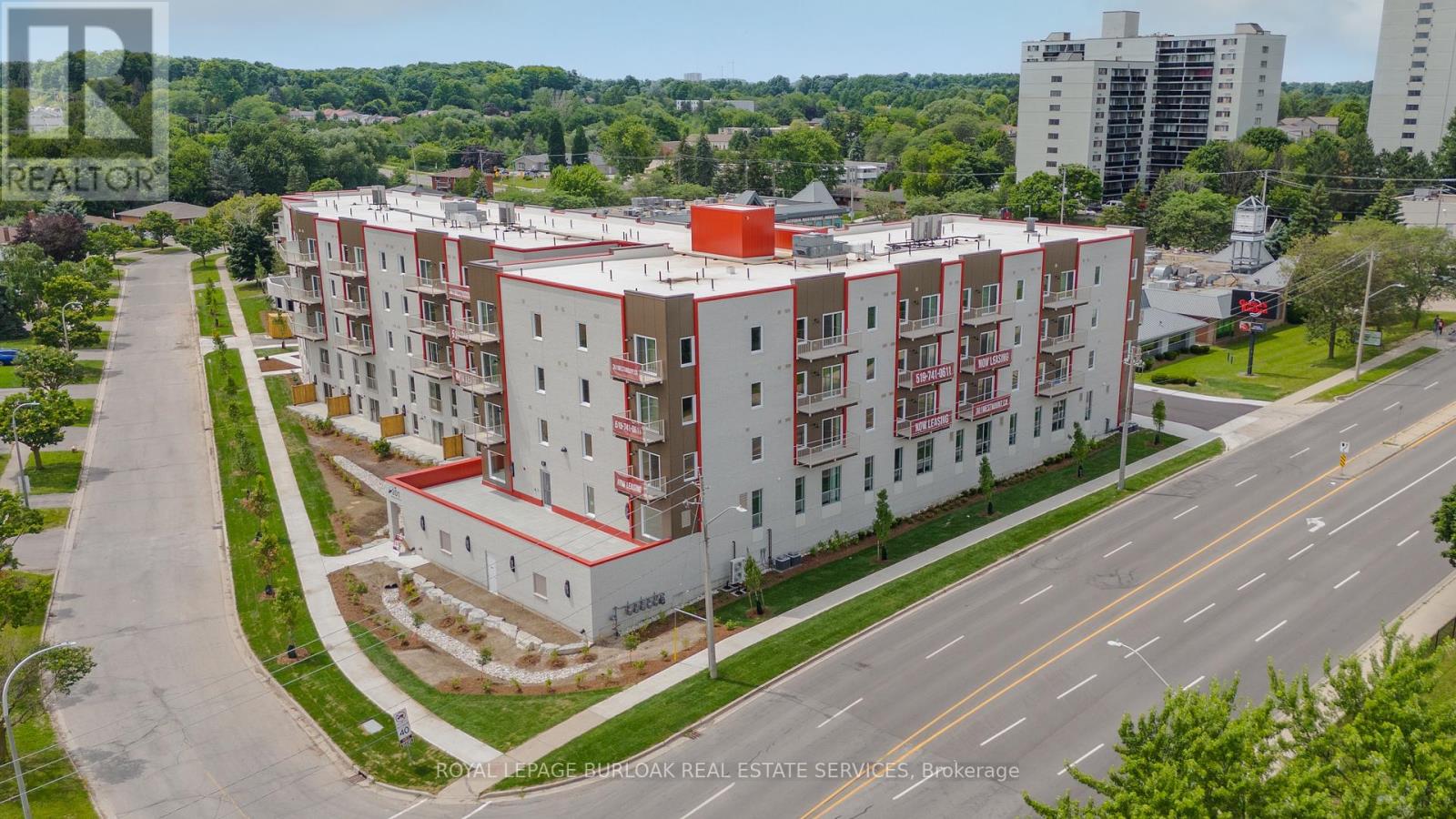 2 – 301 WESTMOUNT ROAD W