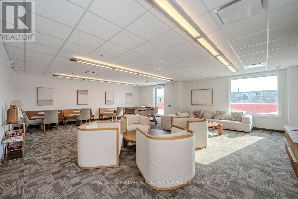2 – 301 WESTMOUNT ROAD W