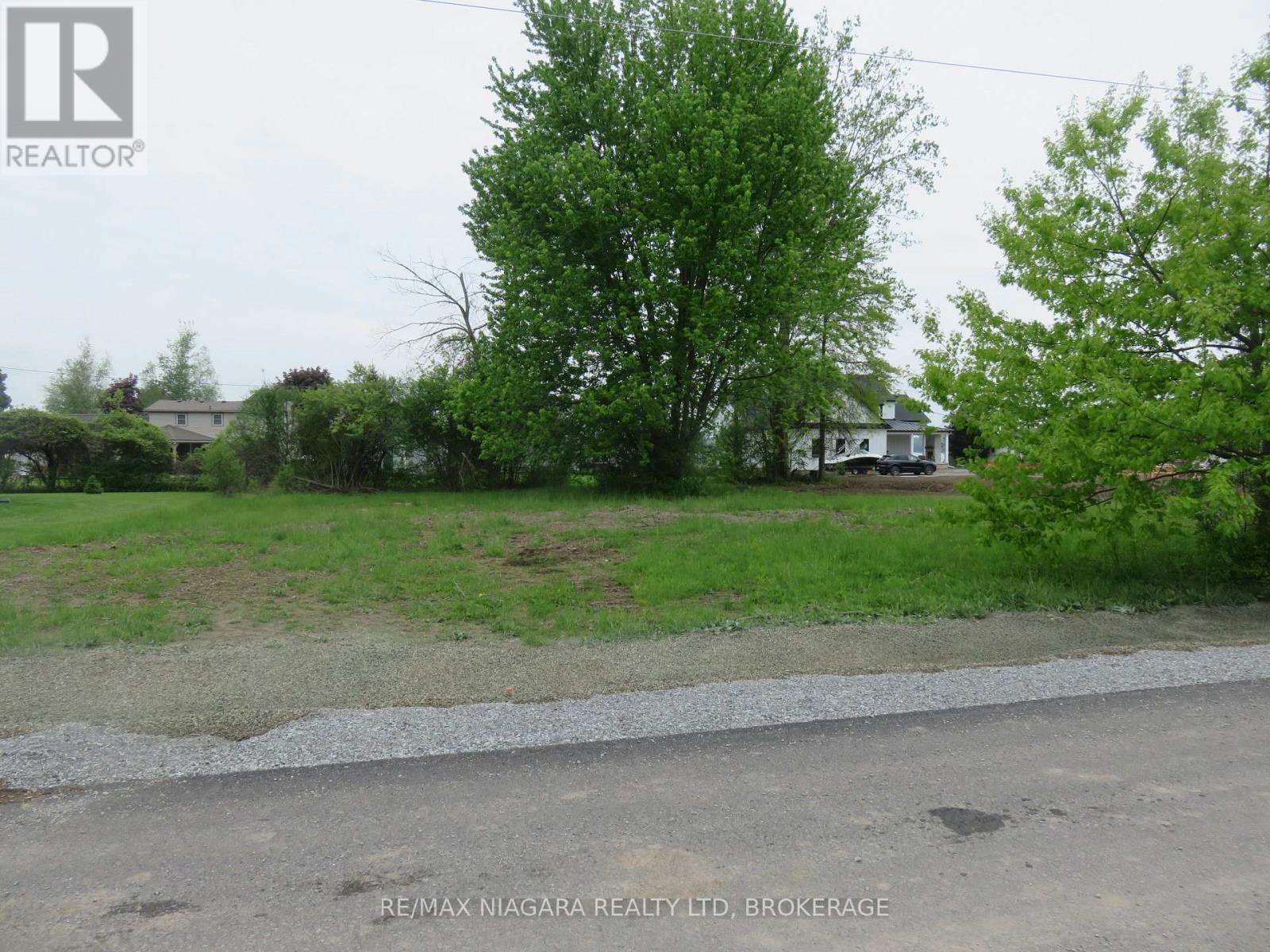 2134 HOUCK CRESCENT