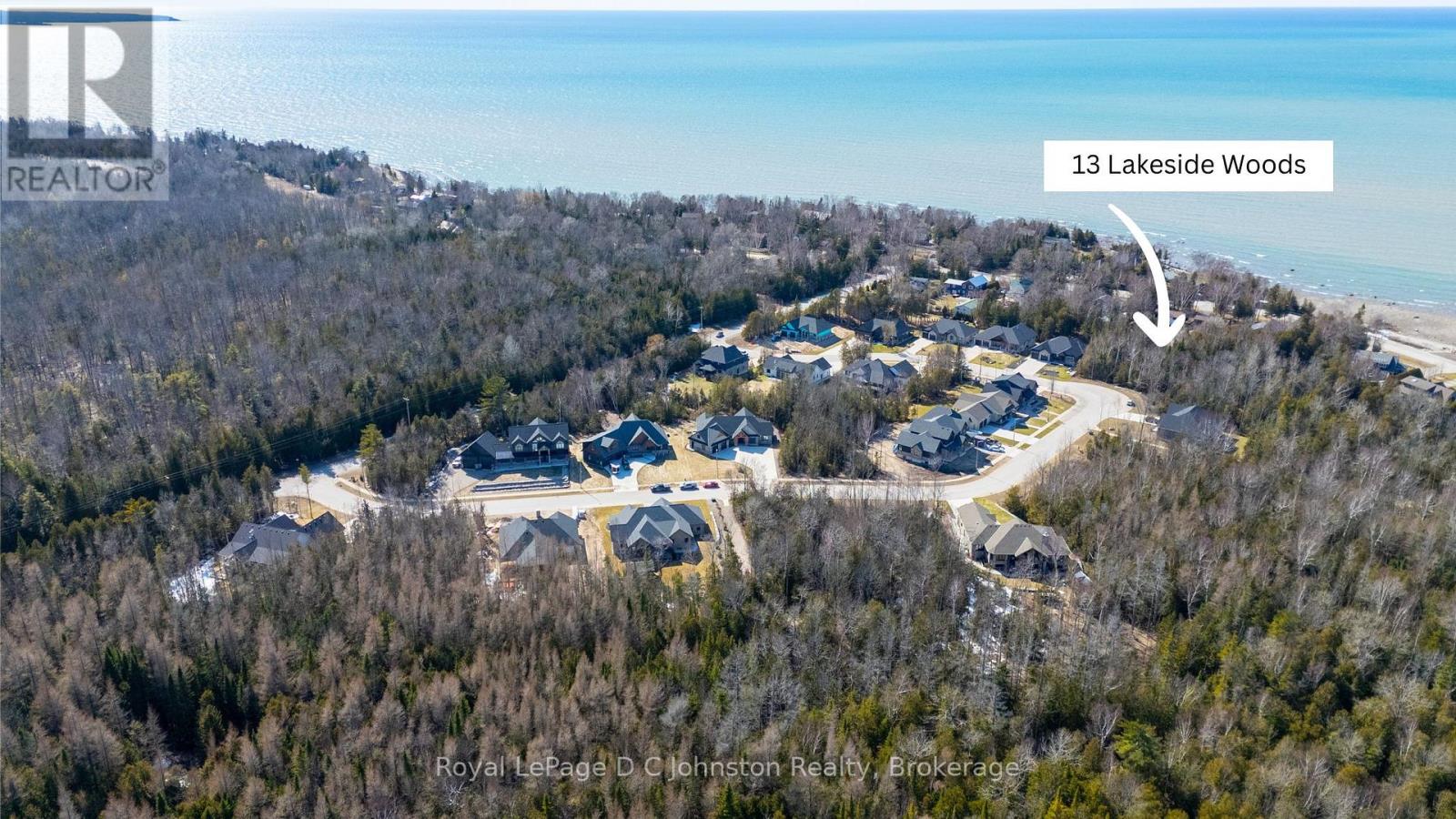 13 LAKESIDE WOODS CRESCENT