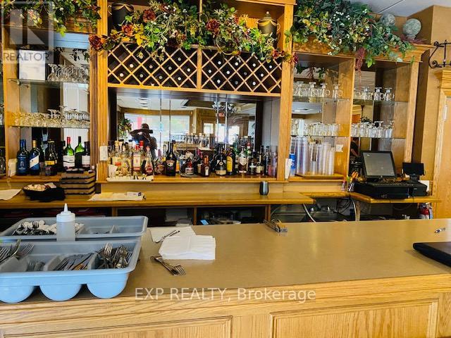 685 FISCHER-HALLMAN ROAD