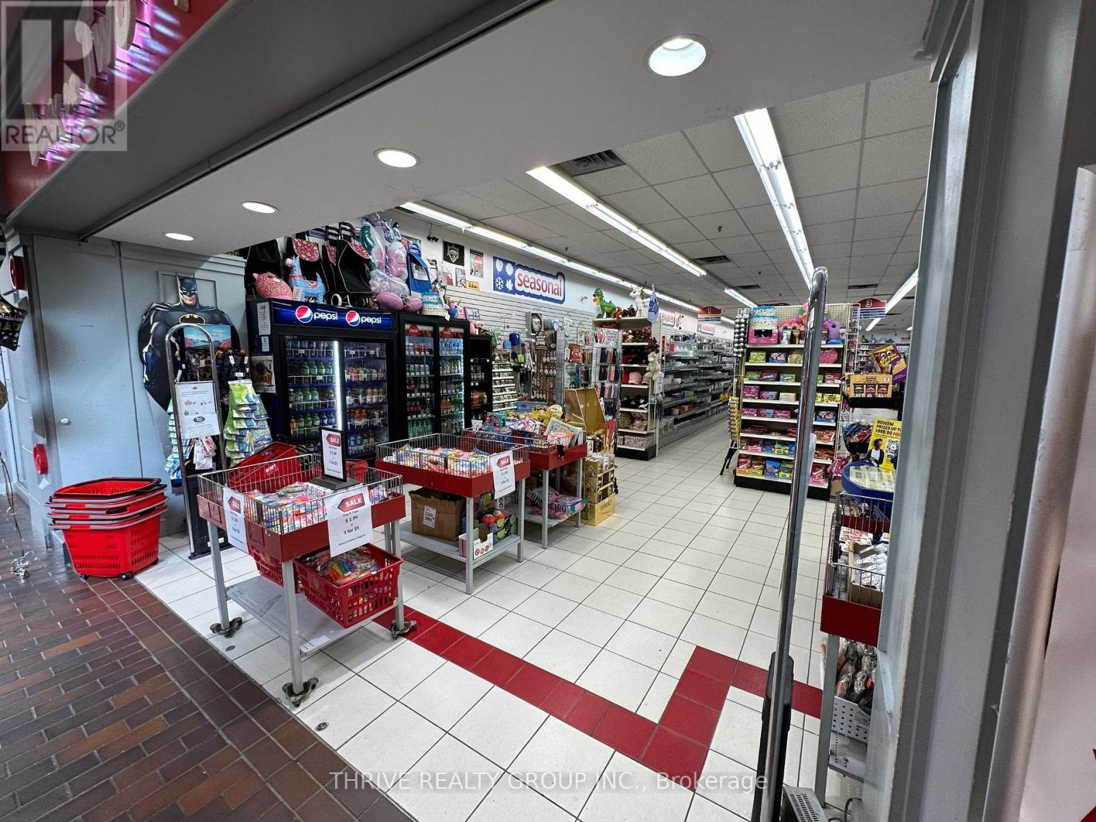 5B – 301 OXFORD STREET W