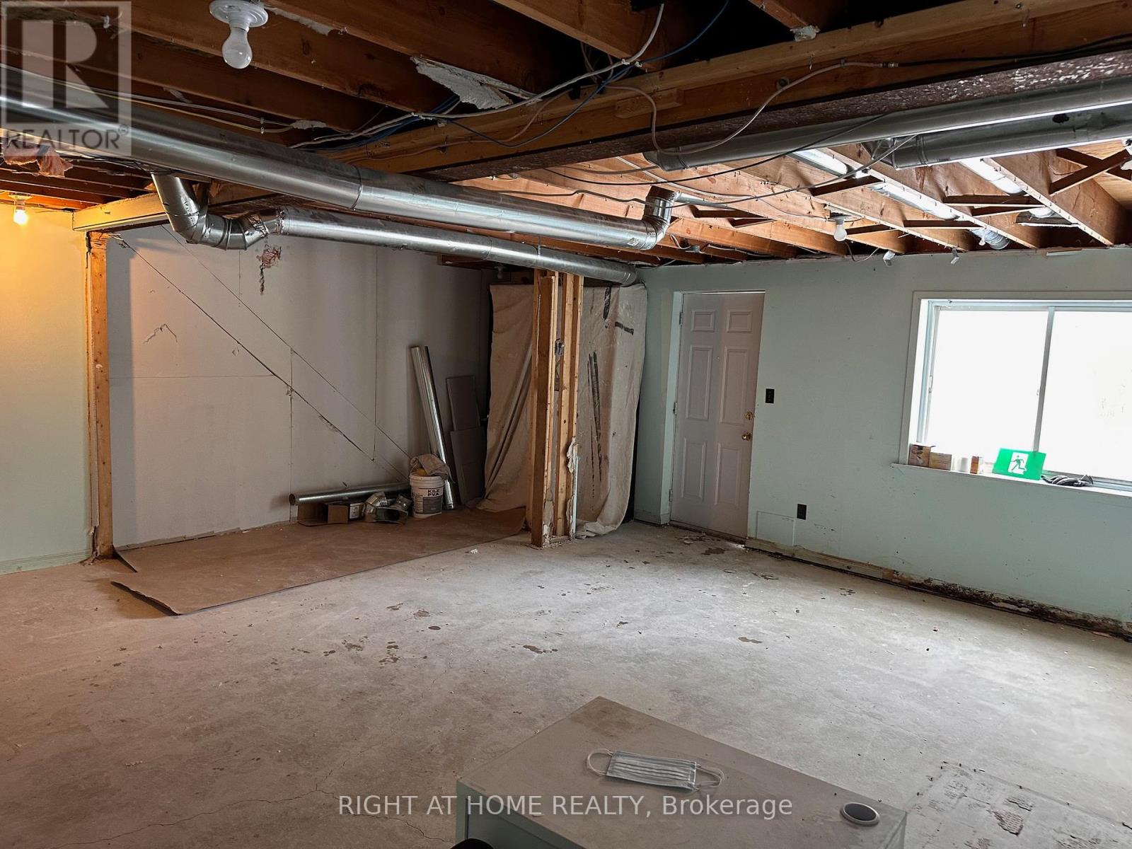 B – 28 BROCK ROAD N