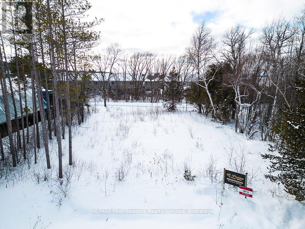 106 DEER LANE