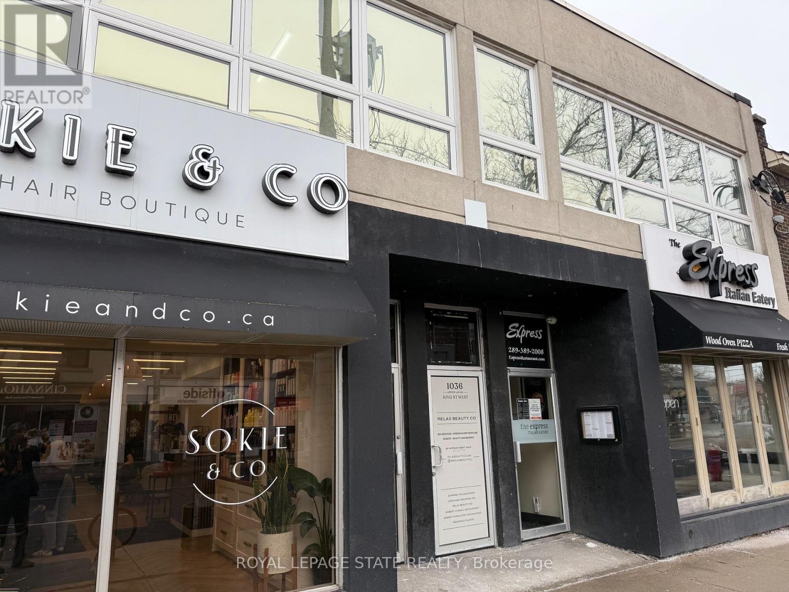 201 – 1036 KING STREET W