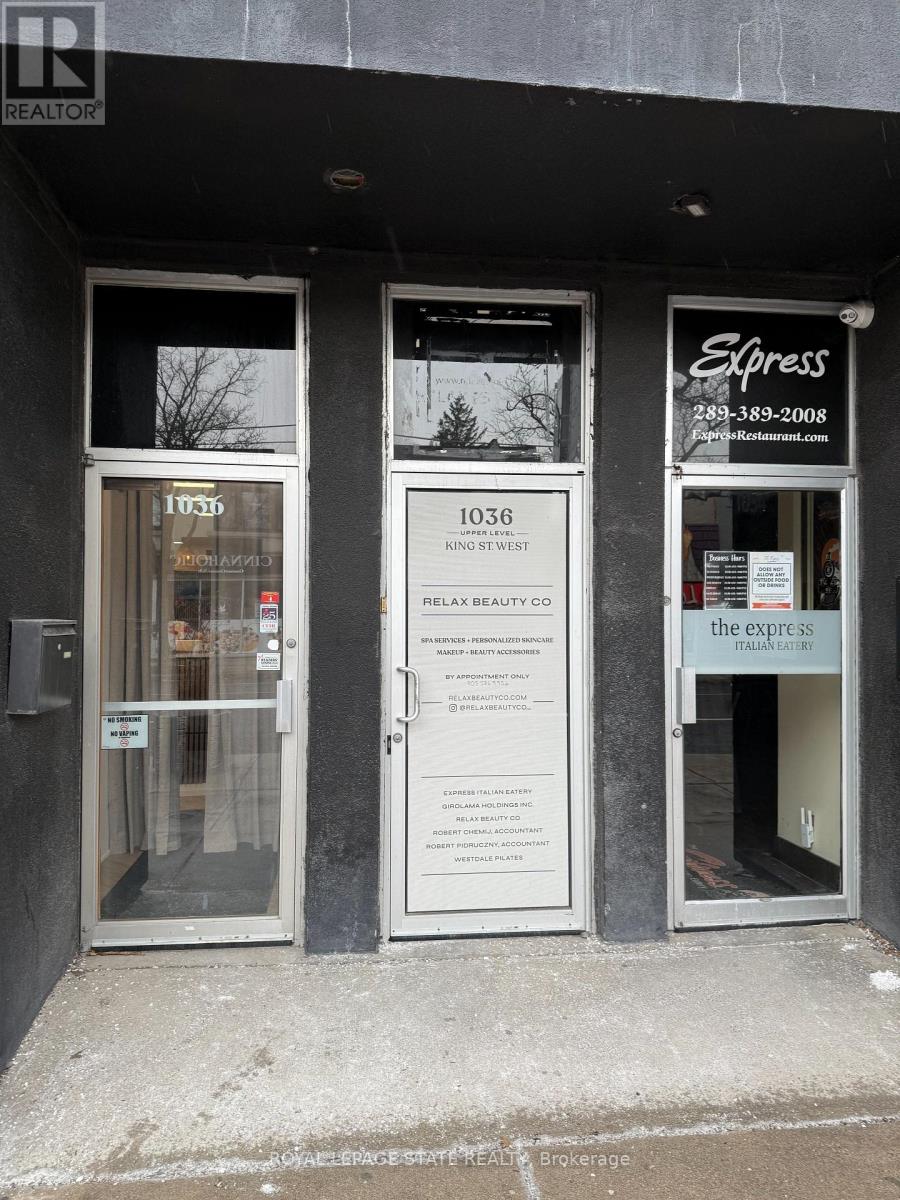 201 – 1036 KING STREET W