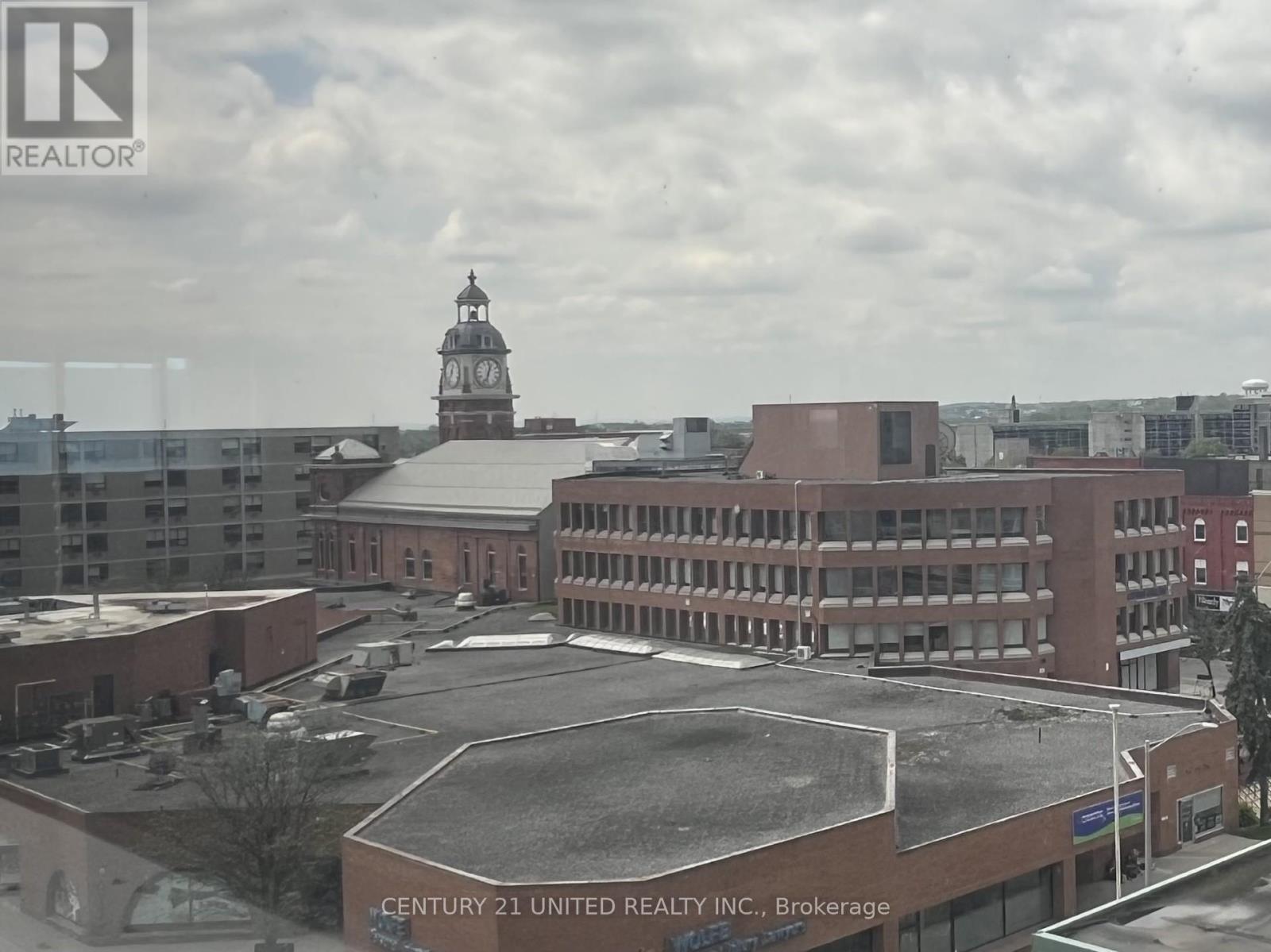 29 – 360 GEORGE STREET N
