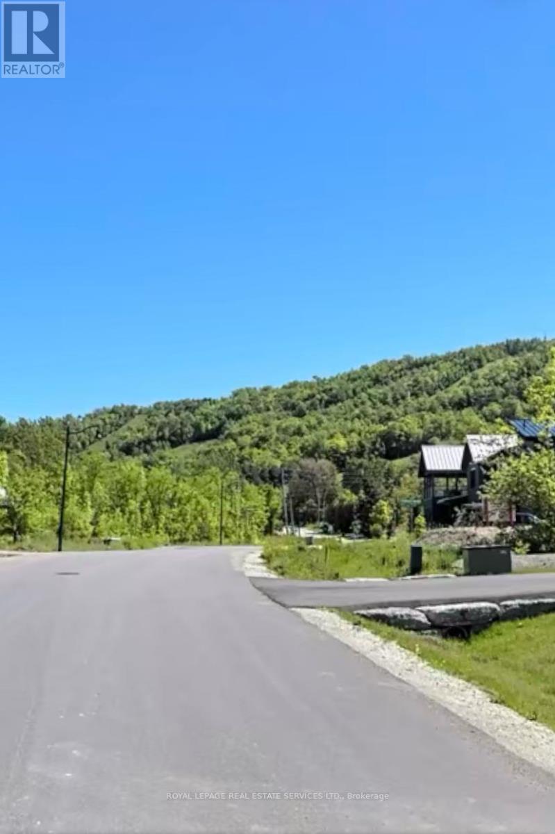 127 ARNOT CRESCENT