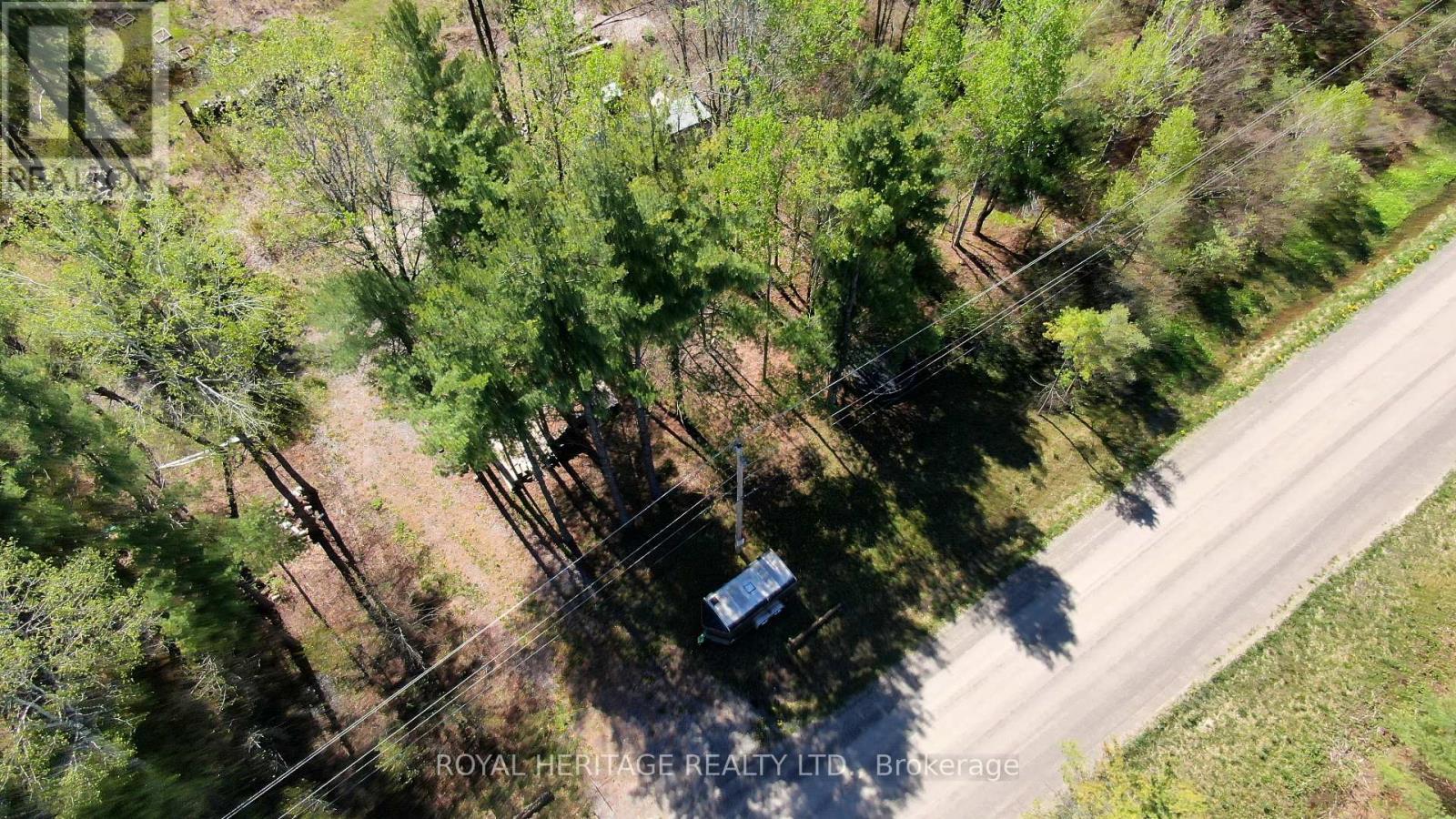 2449 ROONEY ROAD E