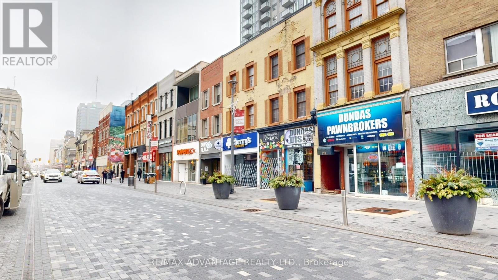 175-179 DUNDAS STREET