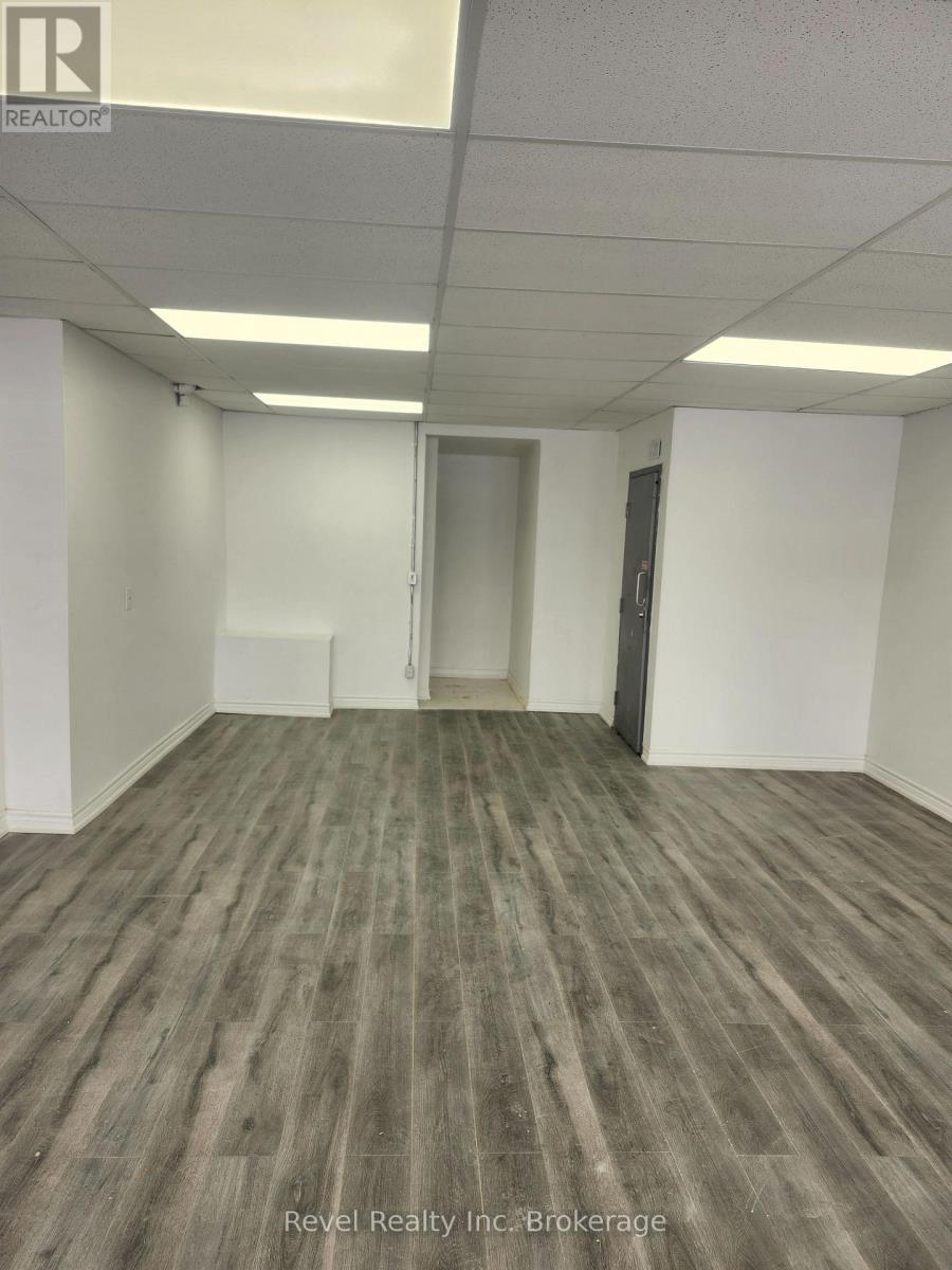 5 – 1009 ALGONQUIN AVENUE