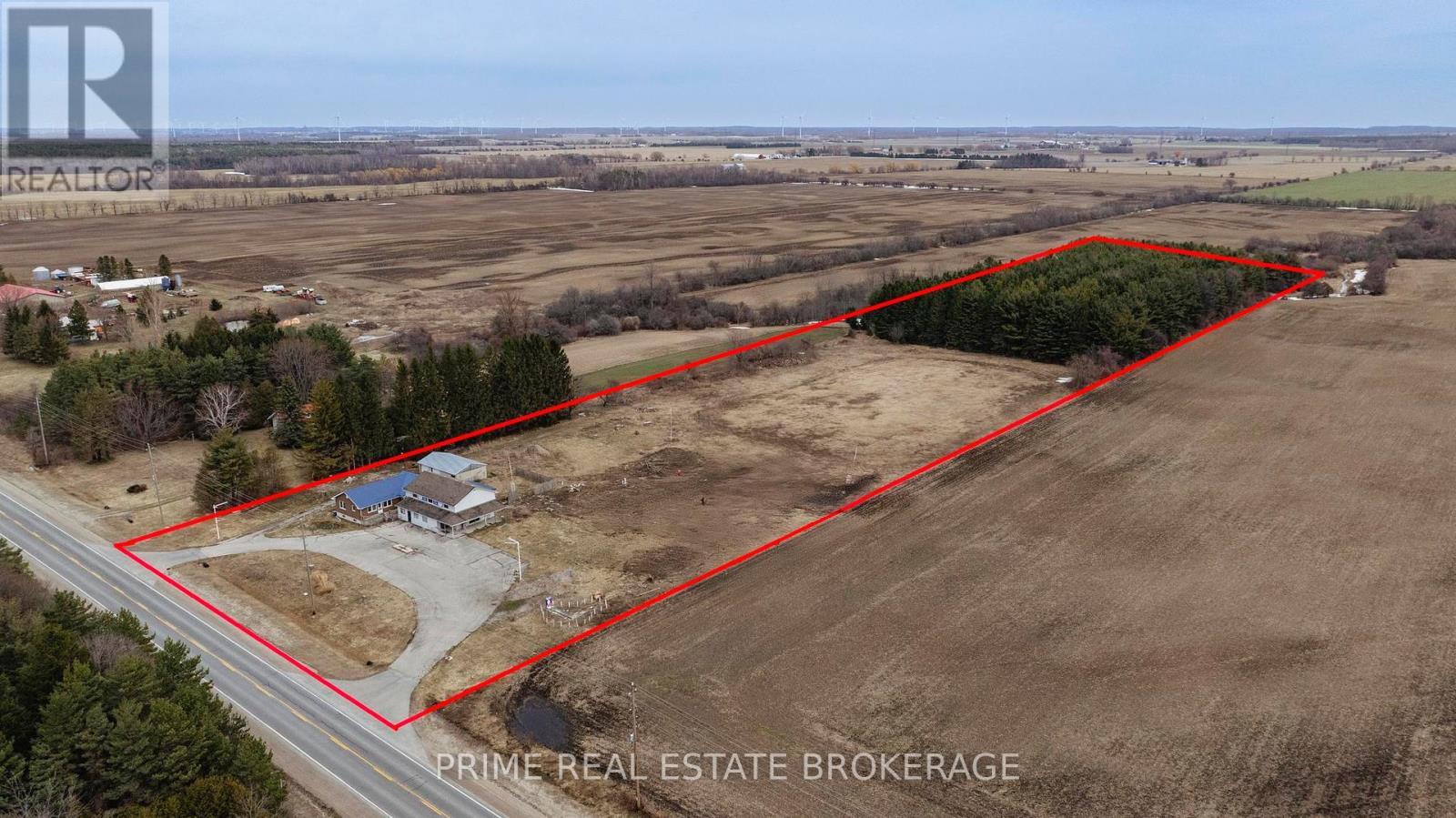 82522 BLUEWATER HIGHWAY