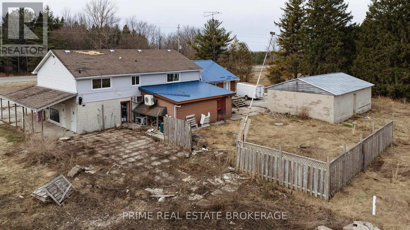 82522 BLUEWATER HIGHWAY
