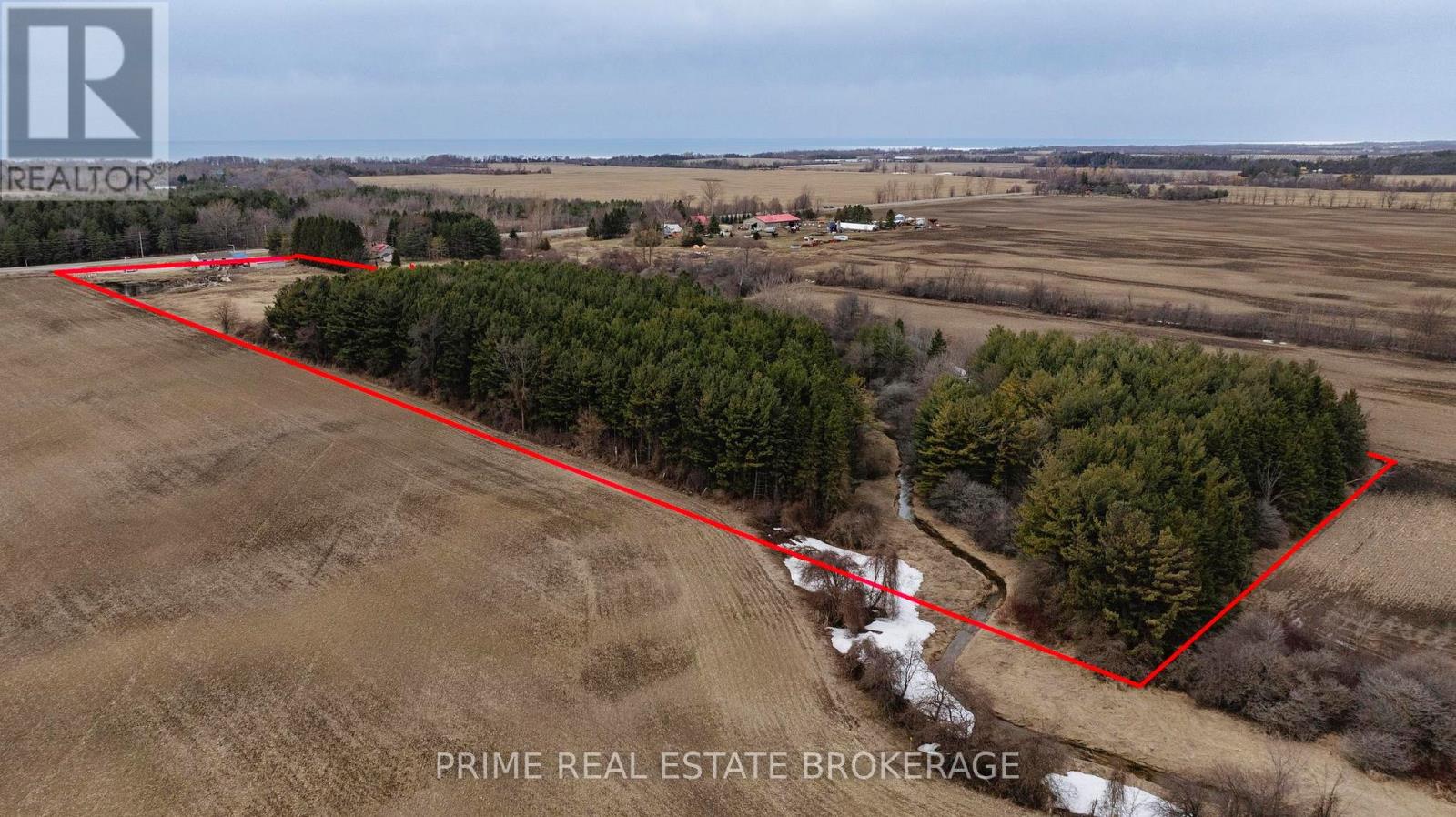 82522 BLUEWATER HIGHWAY