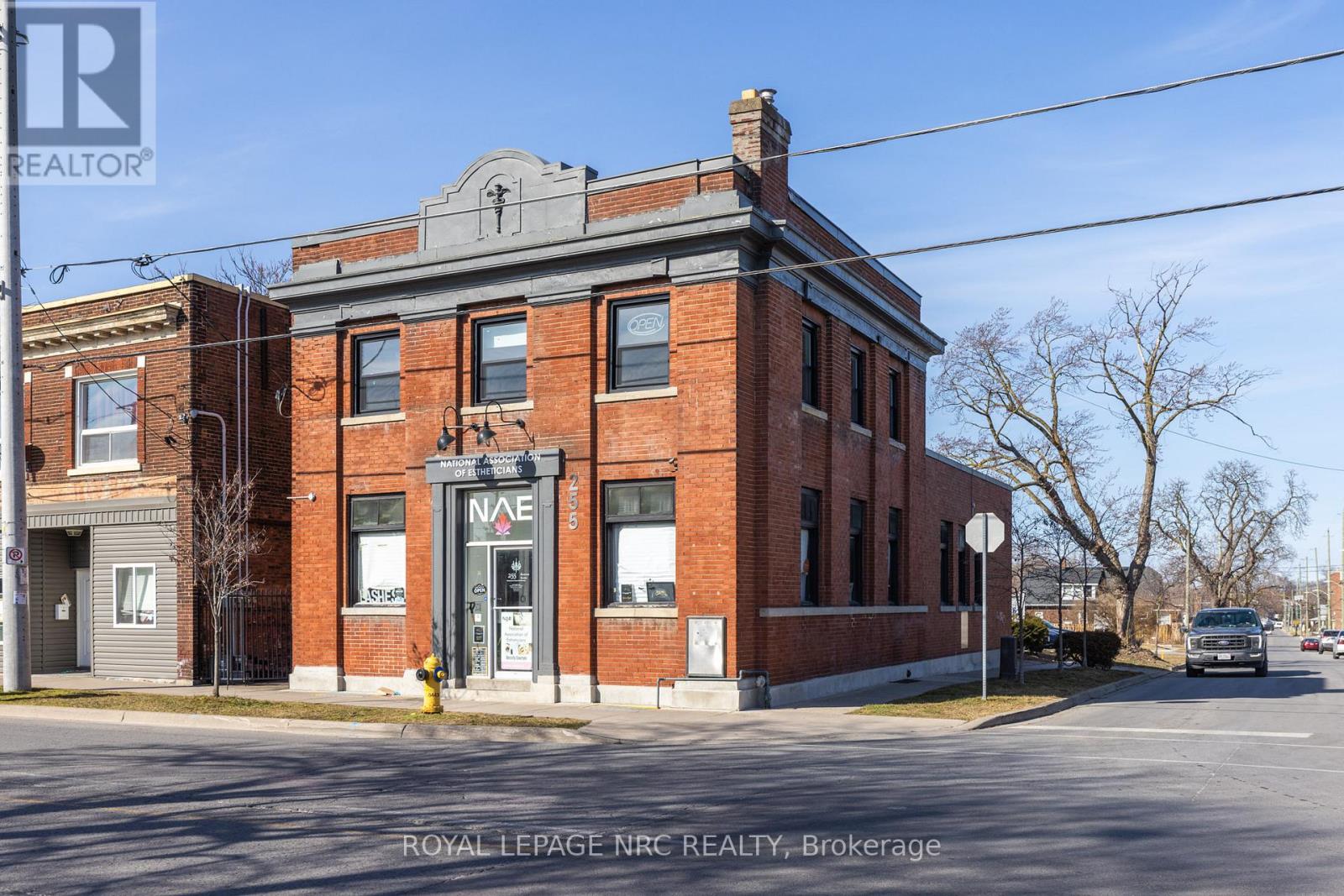 255 CHURCH STREET
